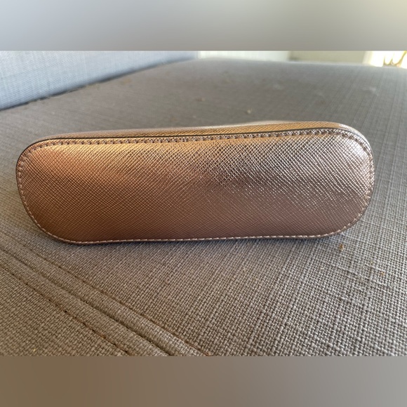 Kate Spade Makeup Cosmetic Bag - Picture 3 of 5